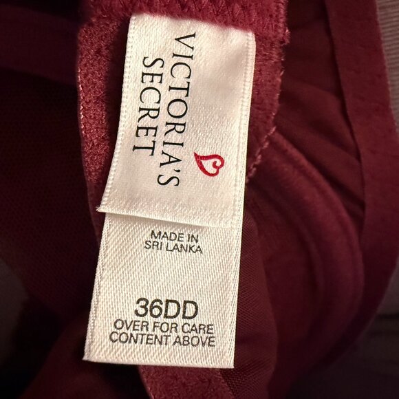 Vintage Victoria’s Secret Bra 36DD | Style 3626 | Burgundy Lace & Satin | 1990s - Picture 6 of 8